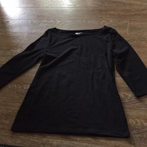 Black three quarter length shirt